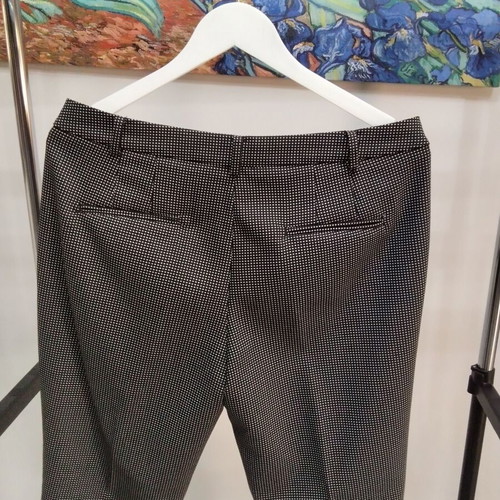 Zara women's fabric pants black and white micro check size 40 L excellent condition