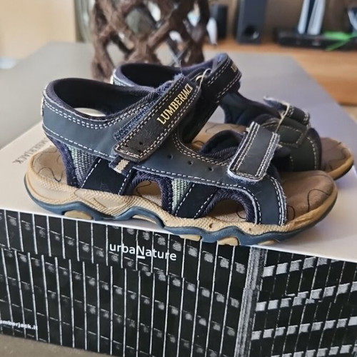 Lumberjack sandals size 28 like new, blue boys' shoes