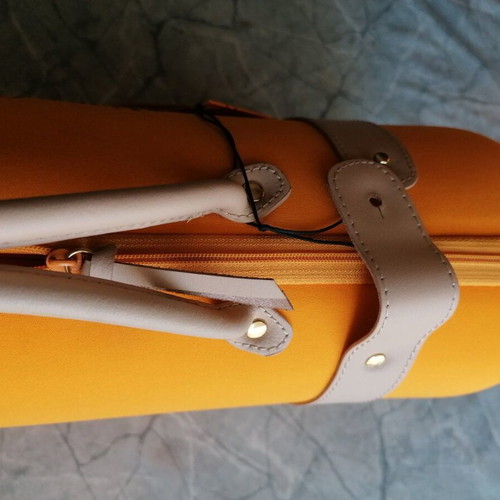 Veuve Clicquot City Traveller champagne bag used with box 2012
