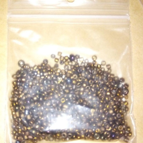 Beads like new, in 3 colors