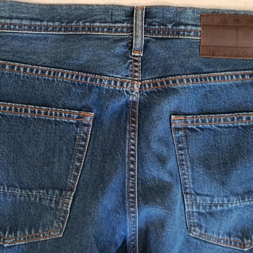 Tommy Hilfiger men's pants pack of 3 like new, sizes W30/28 W31/32 W32/34