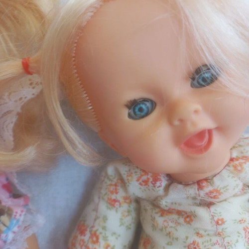 Set of 2 vintage baby dolls El Greco with blinking eyes