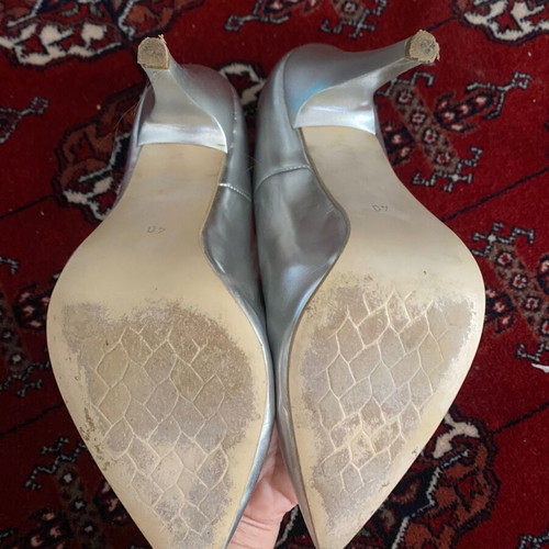 Kemal Tanca silver synthetic heels size 40 like new