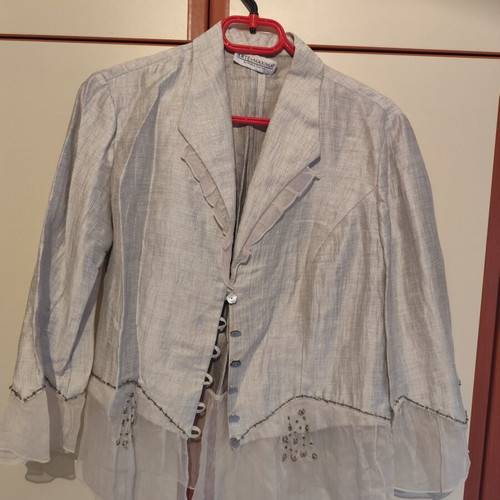 Arte Maxima by Makis Tselios women's silk 3-piece set used, size 48, gray