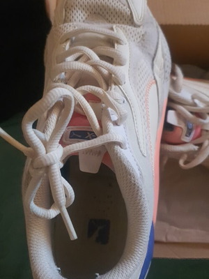 Puma RS-X Soft дамски chunky маратонки като нови, бели с розови детайли