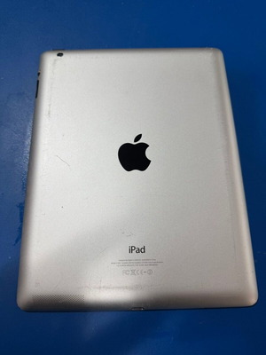 Apple iPad A1458 32GB σαν καινούργιο με οθόνη 9.7"