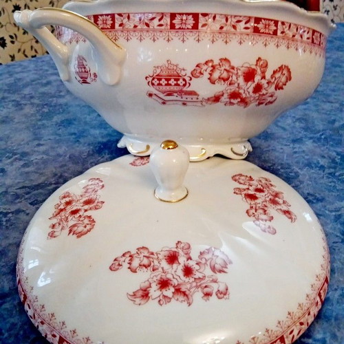 Seltmann Weiden Theresia vintage soup tureen