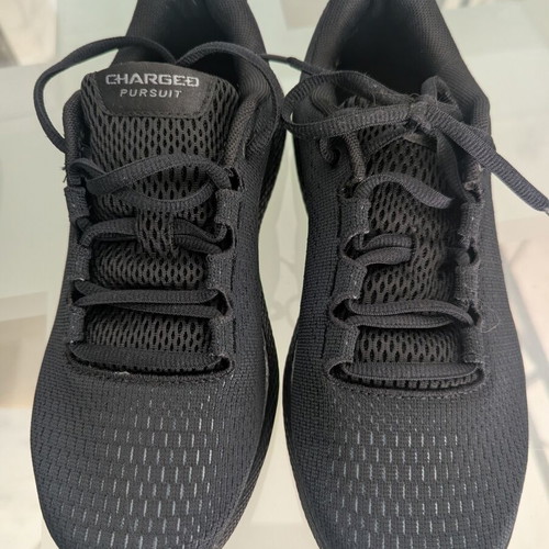 Under Armour UA W Charged Pursuit 2 athletic shoes new, size 38