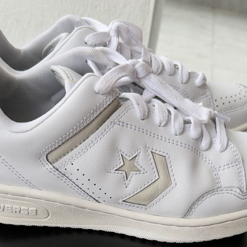 Converse white leather sneakers EU 43, 27.5 cm