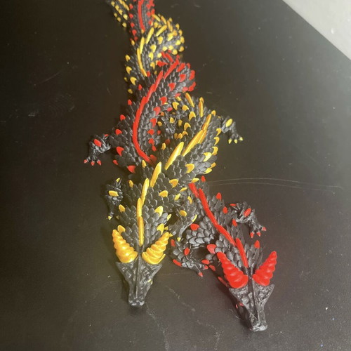 3D Articulated Dragon like new with impressive colors