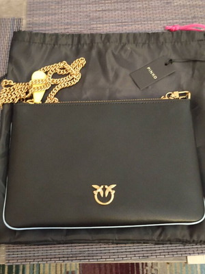 Τσάντα χιαστί Pinko καινούργια, μαύρη με θήκη αποθήκευσης