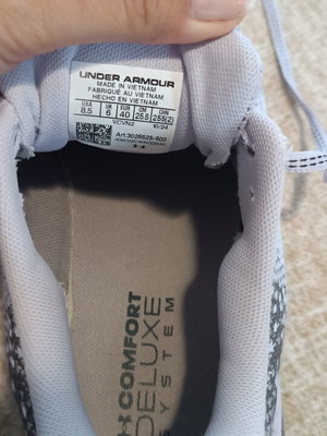 Under Armour women's athletic shoes, size 40, light purple