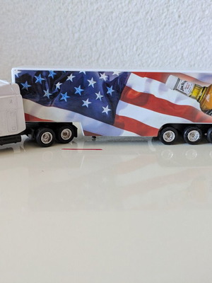 Jim Beam Bourbon Whiskey Truck like new