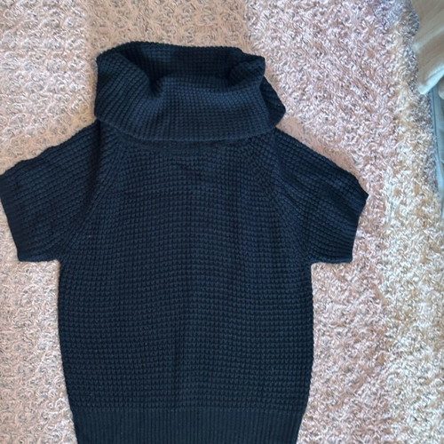 Esmara black sweater with thick knit, wide collar, size L like new