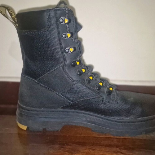 Dr. Martens Iowa boots size 45 like new, black