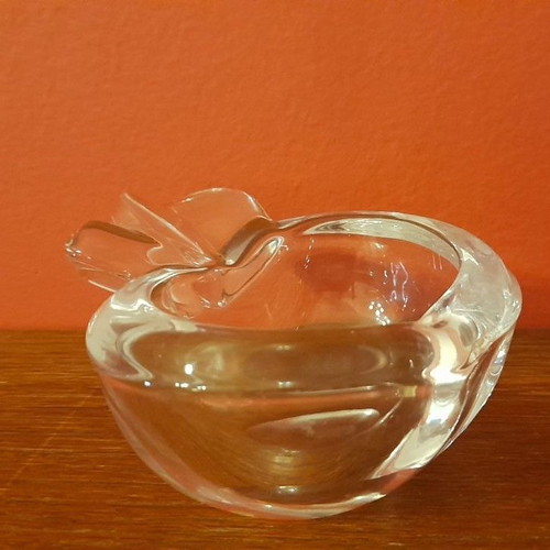 Vintage Vannes-le-Châtel crystal bowl-ashtray like new, apple shape
