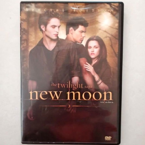 New Moon DVD used, romantic fantasy with subtitles