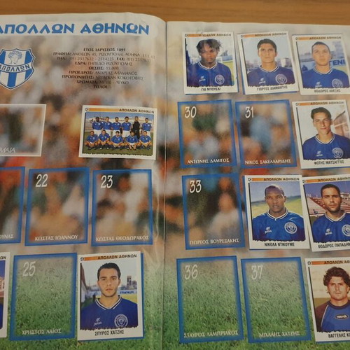 Panini Football Album 1998-99 used with 110 stuck stickers