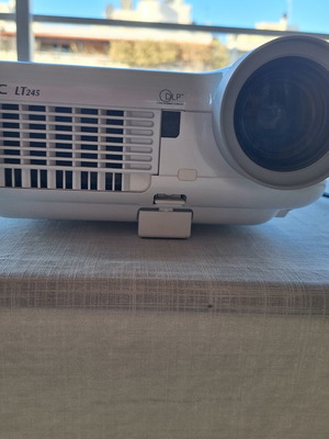 Projector NEC LT 245 like new, model 2004, no remote