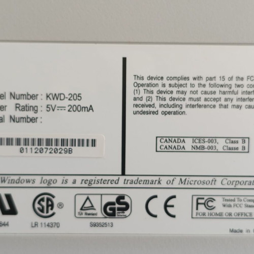Fujitsu Siemens Vintage Keyboard PS/2 KWD-205 New Old Stock