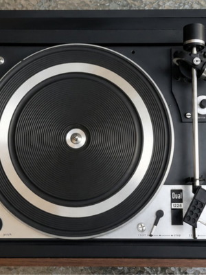 Dual 1228 turntable used, without cartridge, good condition