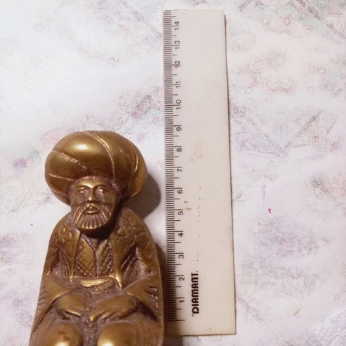 Bronze figurine decorative like new