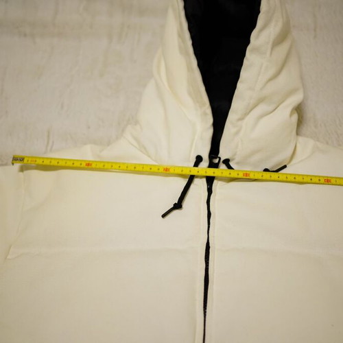 Carhartt Brooke Puffer Jacket new, size L, milk white
