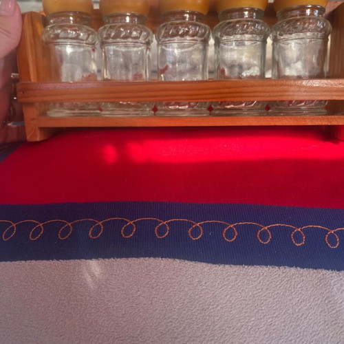 Spice jars set of 5 with wooden base new