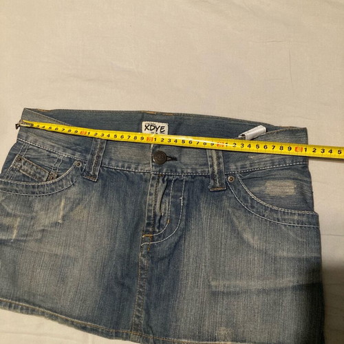 Mini denim skirt Pull & Bear like new, size M, blue