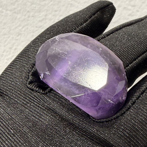 Ring with light purple amethyst new