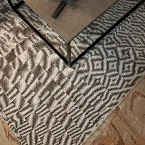 IKEA 100% cotton rug like new, 170x240
