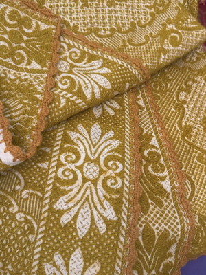 Woven wool handmade double blanket like new