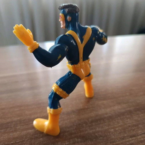 X Man Cyclops Marvel figure used, 10cm height