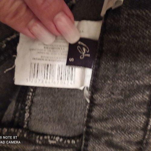 BSB denim skirt like new, black gray, small, knee length