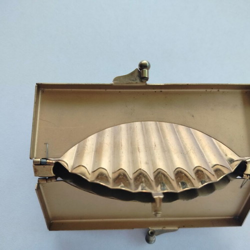 Vintage brass Gwenda cigarette case used, British made