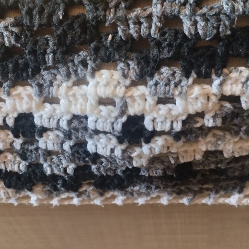 Handmade knitted wool blanket with two pillowcases, like new