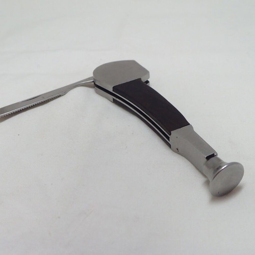 Folding pipe cleaning tool 3 in 1 used