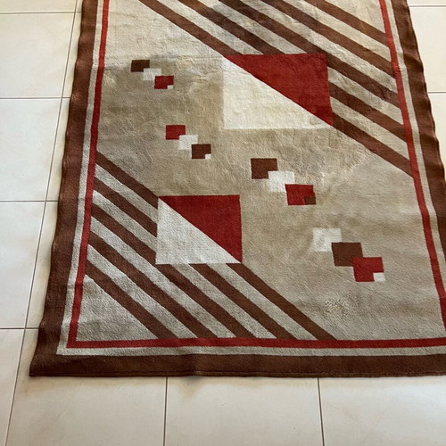 Living room rug used 1.90 x 1.50 m with geometric design