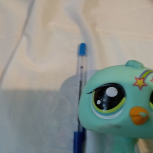 Littlest Pet Shop Jumbo Deco Pet Penguin figure used