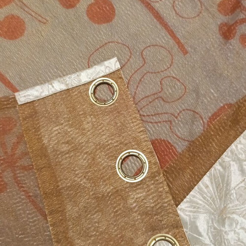 Curtain with rings like new, brown fabric with beige border
