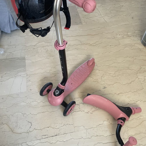Qplay Sema Pink 5-in-1 Scooter with Helmet used