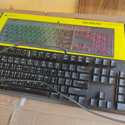 Corsair K60 RGB PRO Mechanical Gaming Keyboard like new
