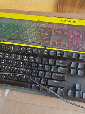 Corsair K60 RGB PRO Mechanical Gaming Keyboard like new