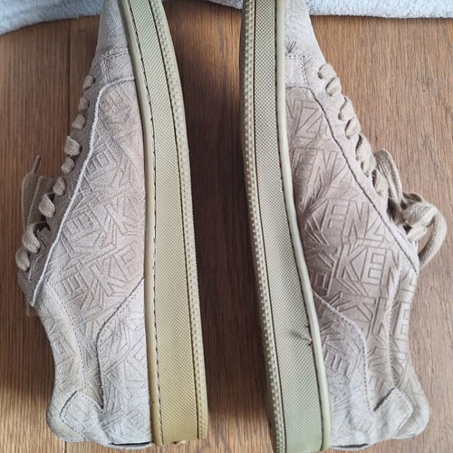 Kenzo unisex sneakers size 40 beige suede