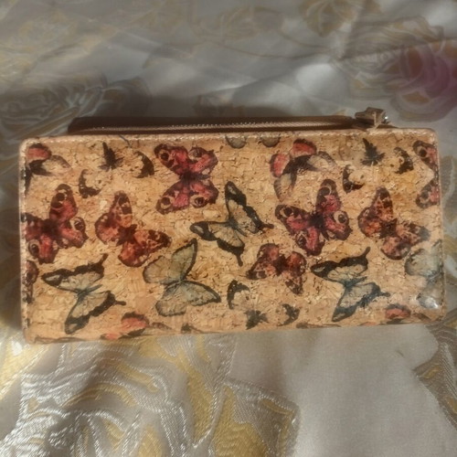 Cork Wallet like new, beige and brown with multiple compartments