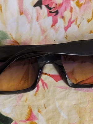 Sunglasses black with gold accents