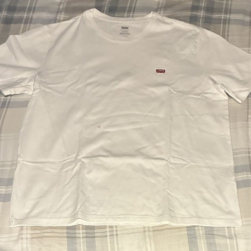 Levi's white t-shirt like new, size XL