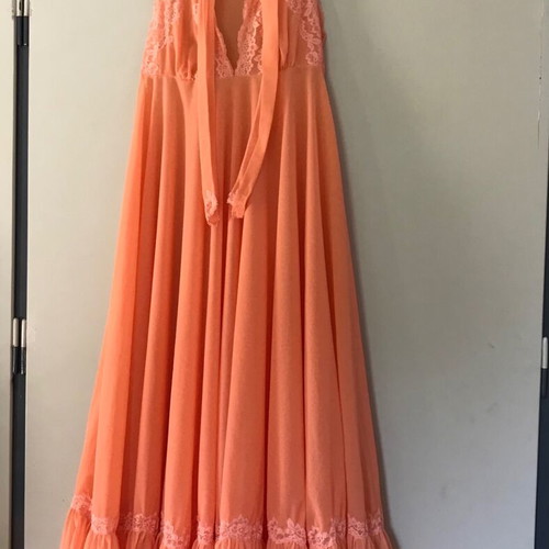 Bridal nightgown like new, size S, orange