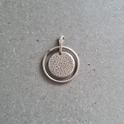 Pendant with Cancer zodiac sign new, silver color