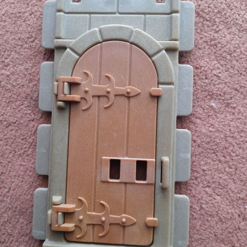 Playmobil wall with door in medieval knights castle used